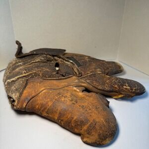 VTG Davec Baseball Glove Aged Leather Laced Softball Left Hand Thrower RARE